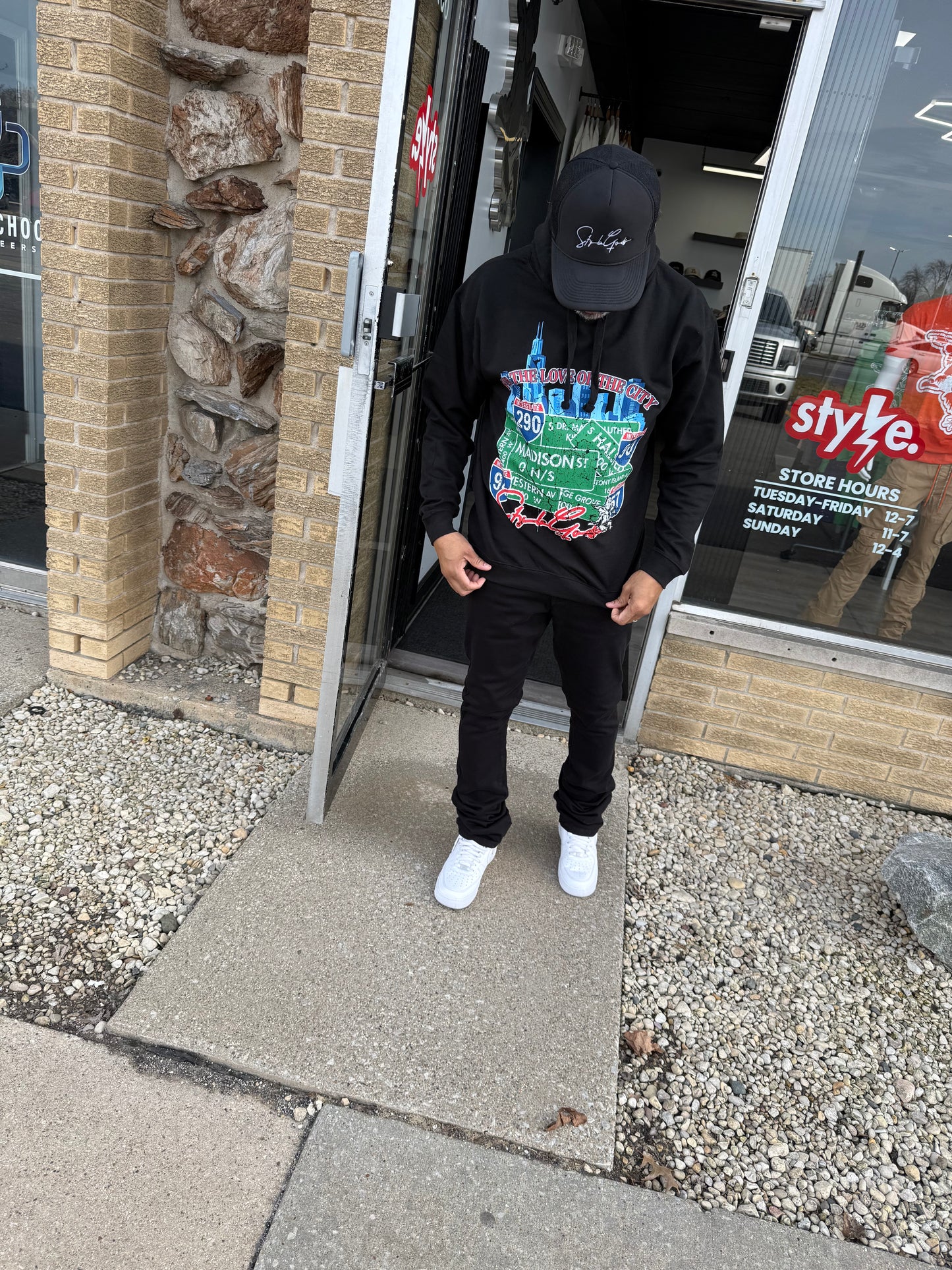 StyleGods City Hooded SweatShirt - Black Multi