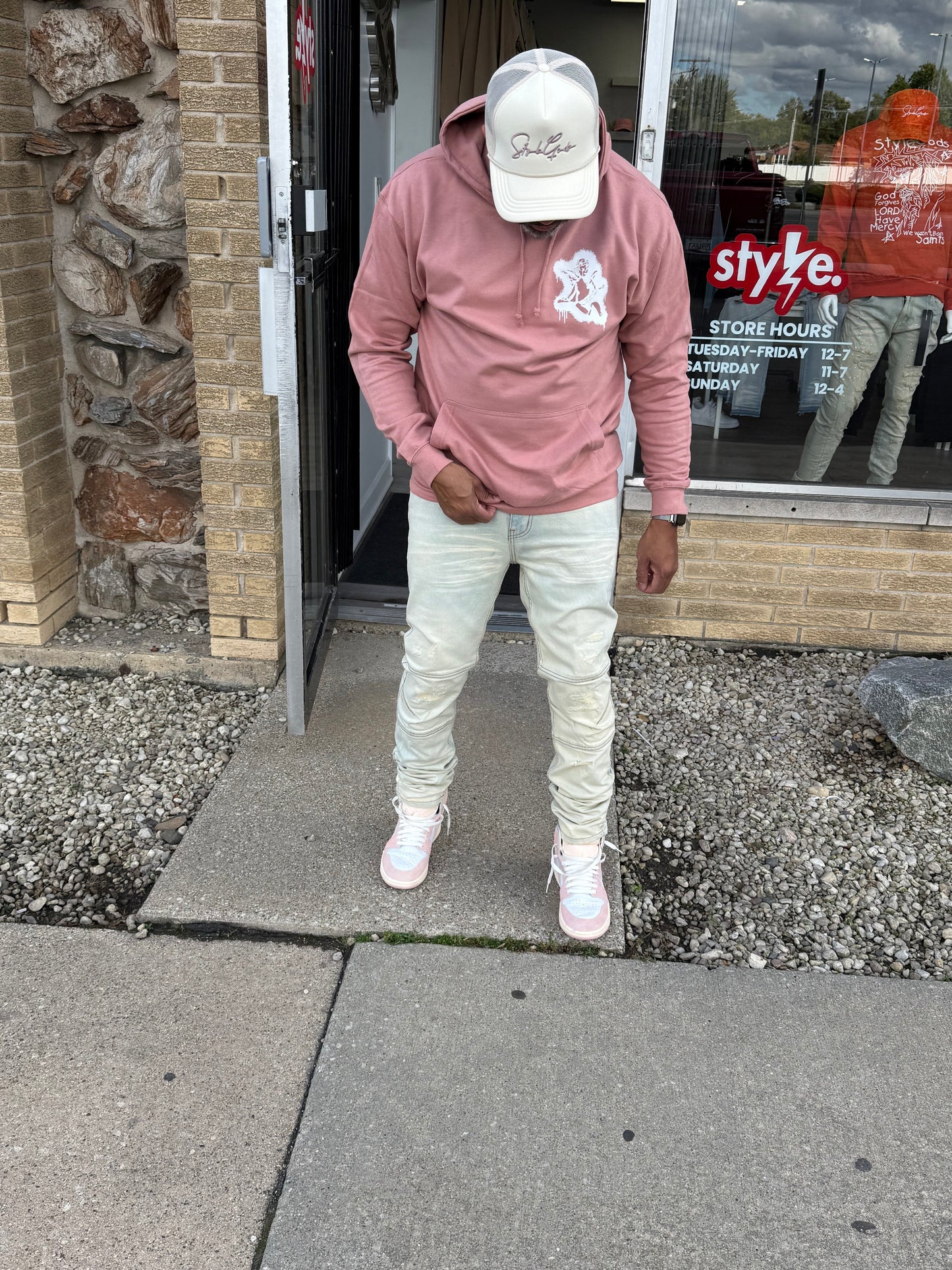 StyleGods Spray Angel Hooded SweatShirt - Dusty Pink