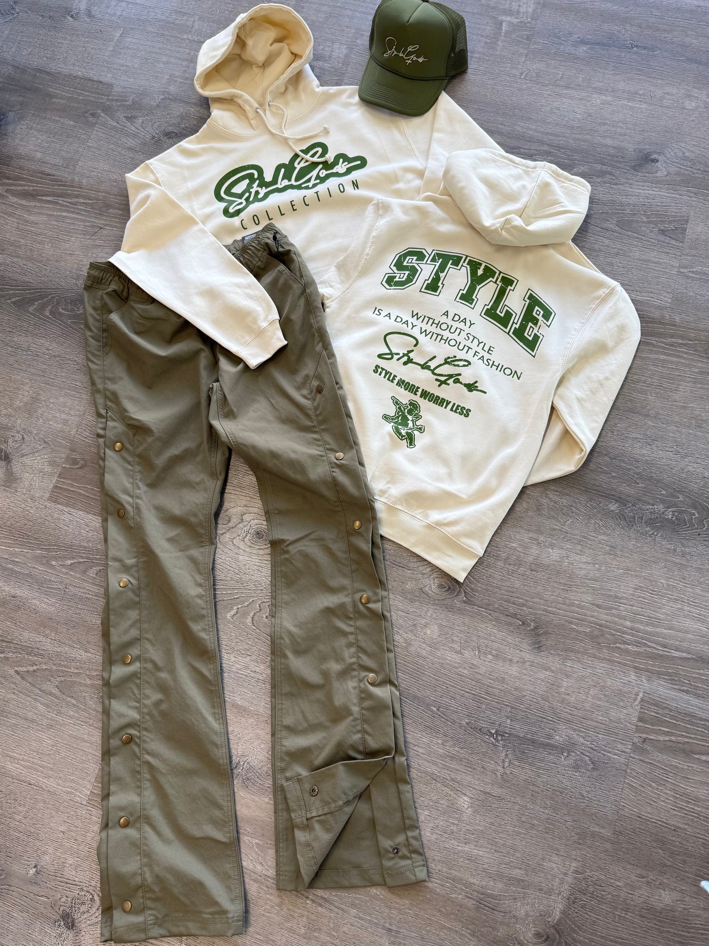 StyleGods Varsity Hooded SweatShirt - Tan\Olive
