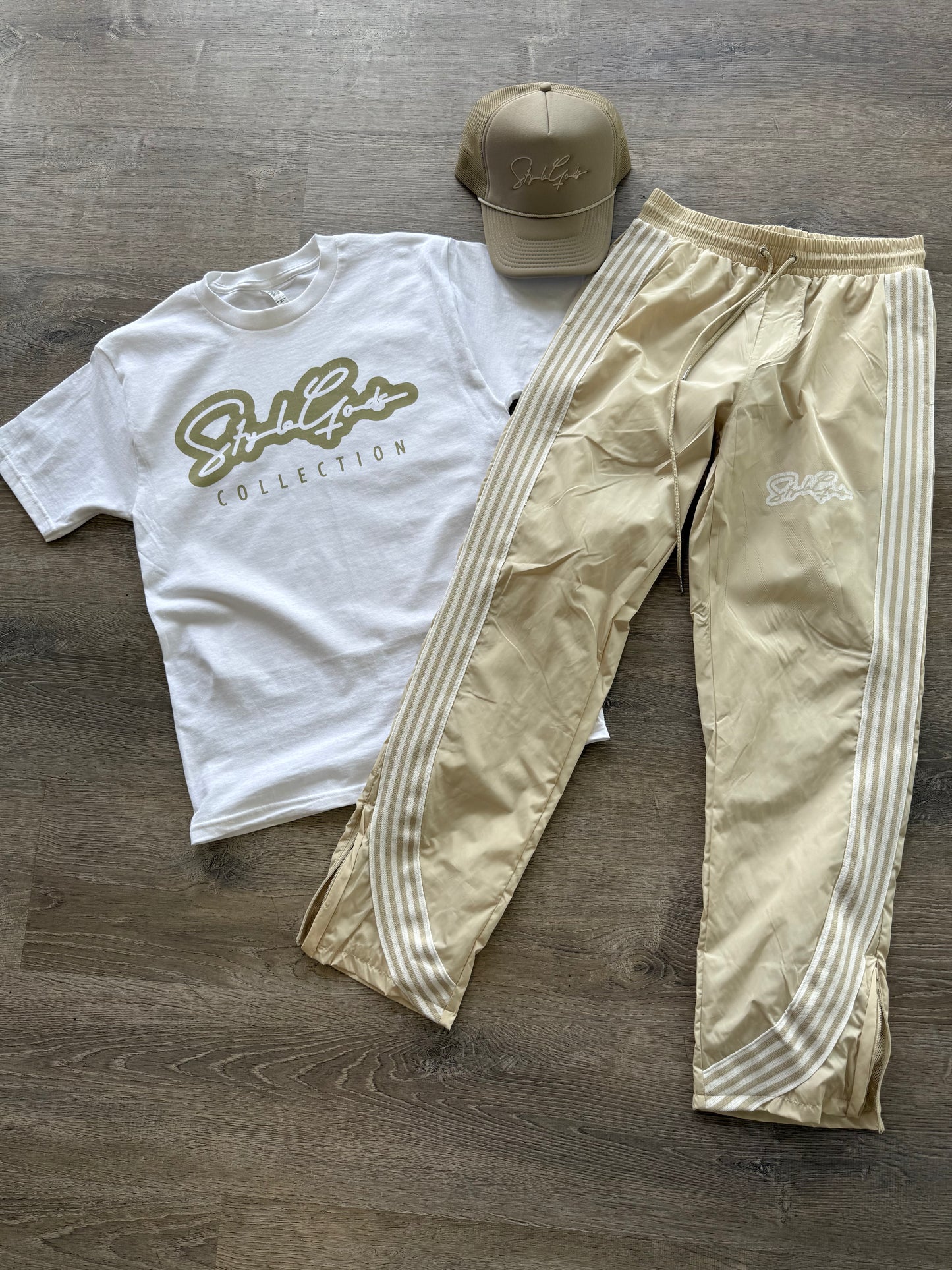 StyleGods Signature Script - White\Beige
