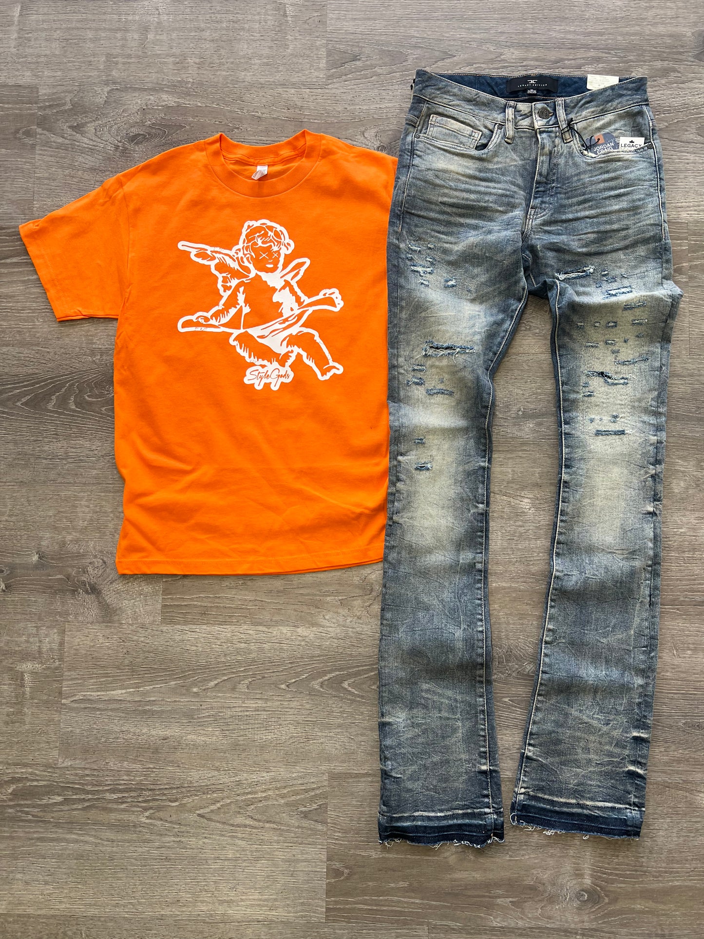StyleGods Distressed Outline Angel - Orange/White