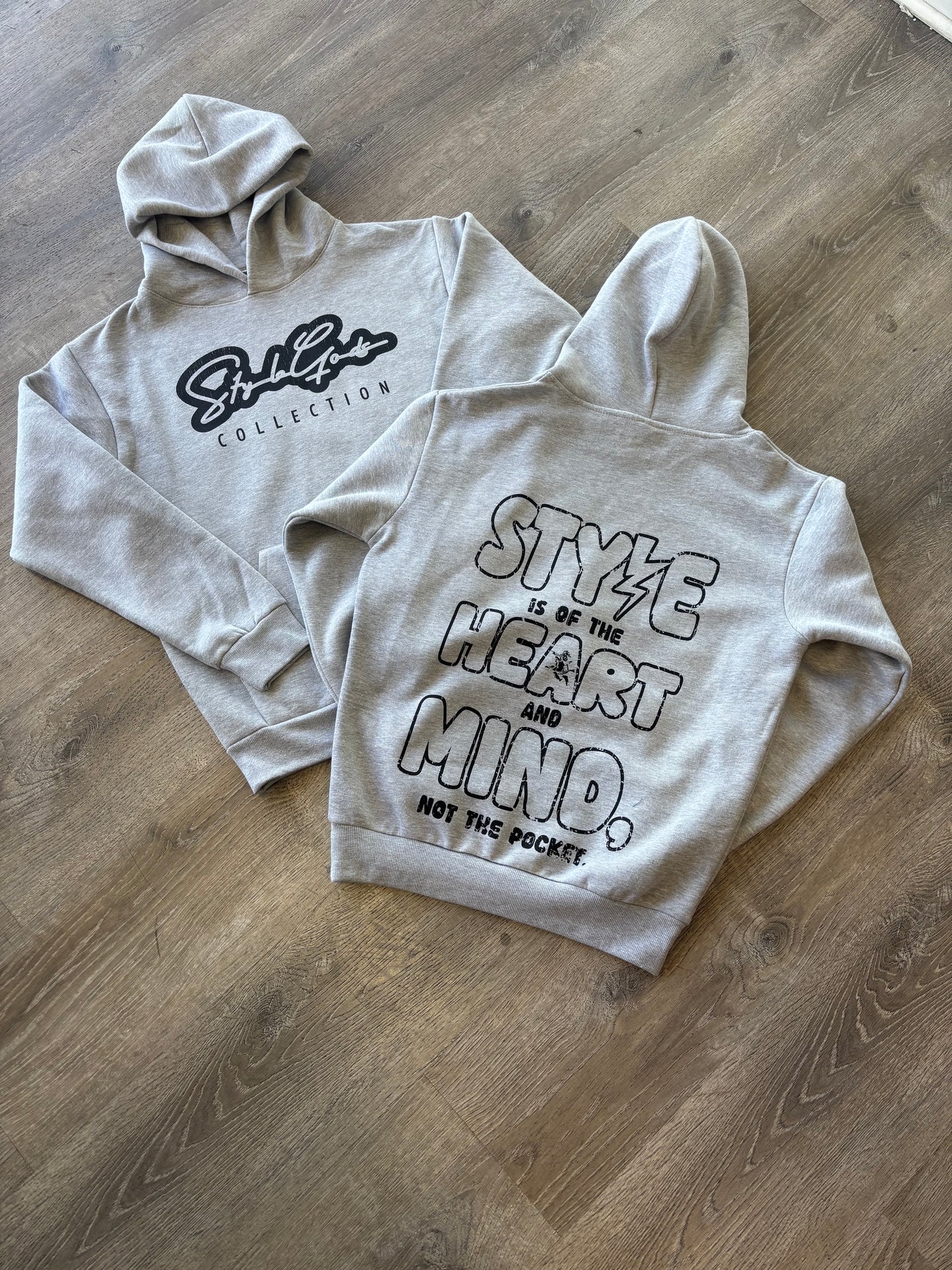 StyleGods Heart Hooded SweatShirt - Grey\Black