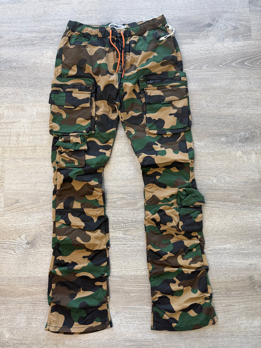 Roar Stacked Cargo Camo