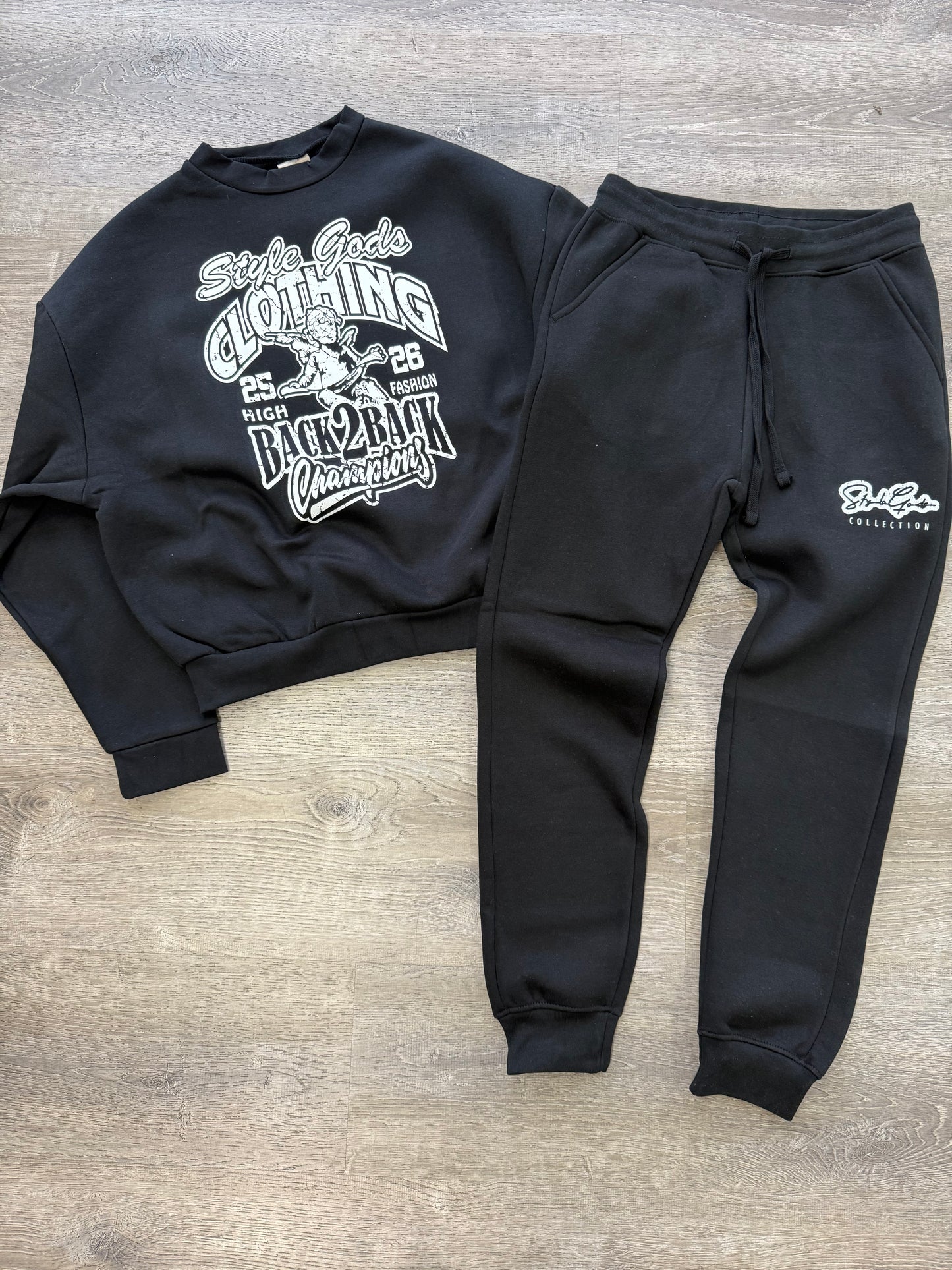 StyleGods Champions Crew Neck Crop Jogging Suit - Black\White