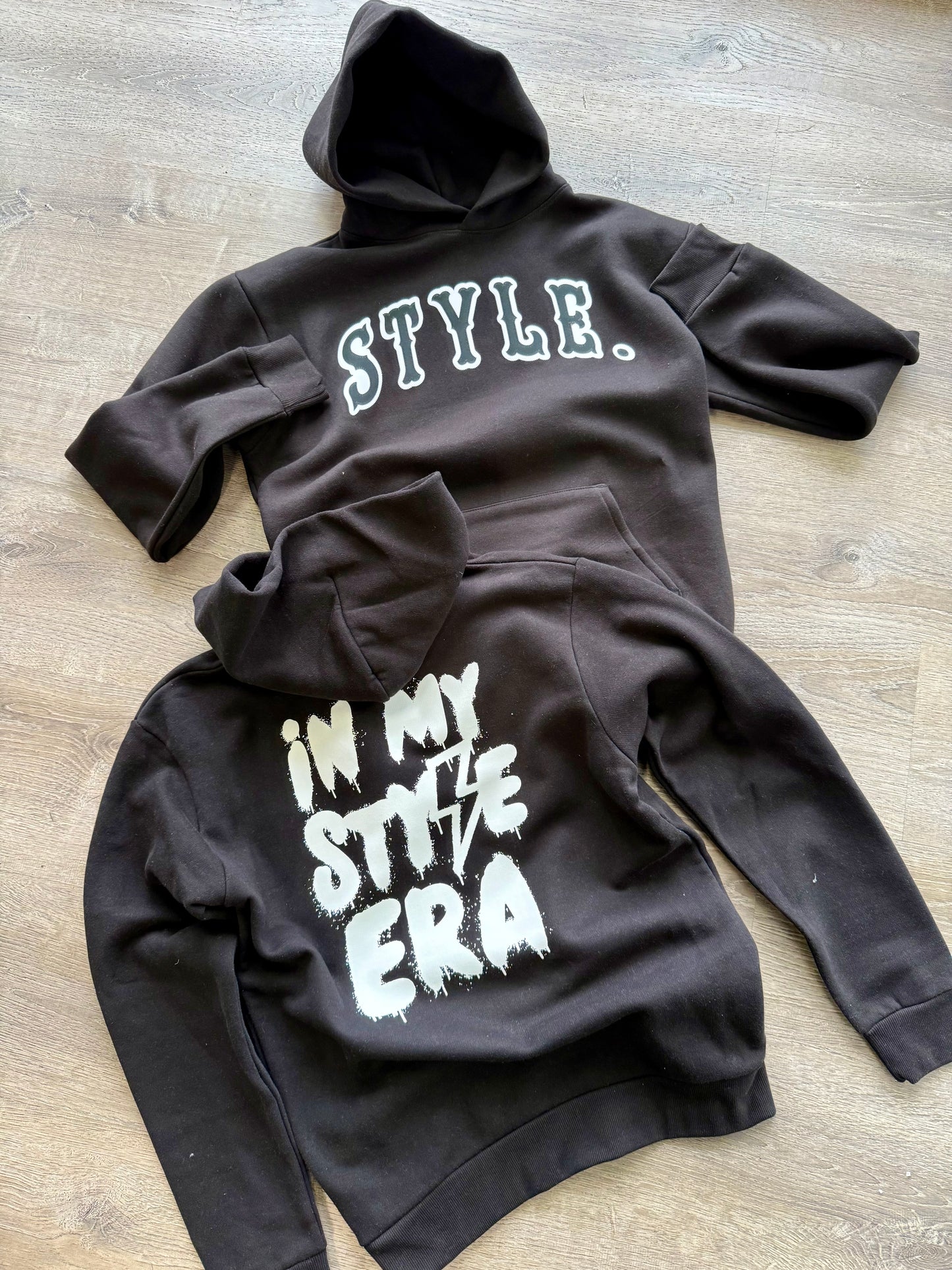StyleGods STYLE Oversized Hooded SweatShirt - Black\White