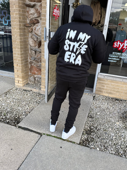 StyleGods Spray Angel Hooded Jogging Suit - Black