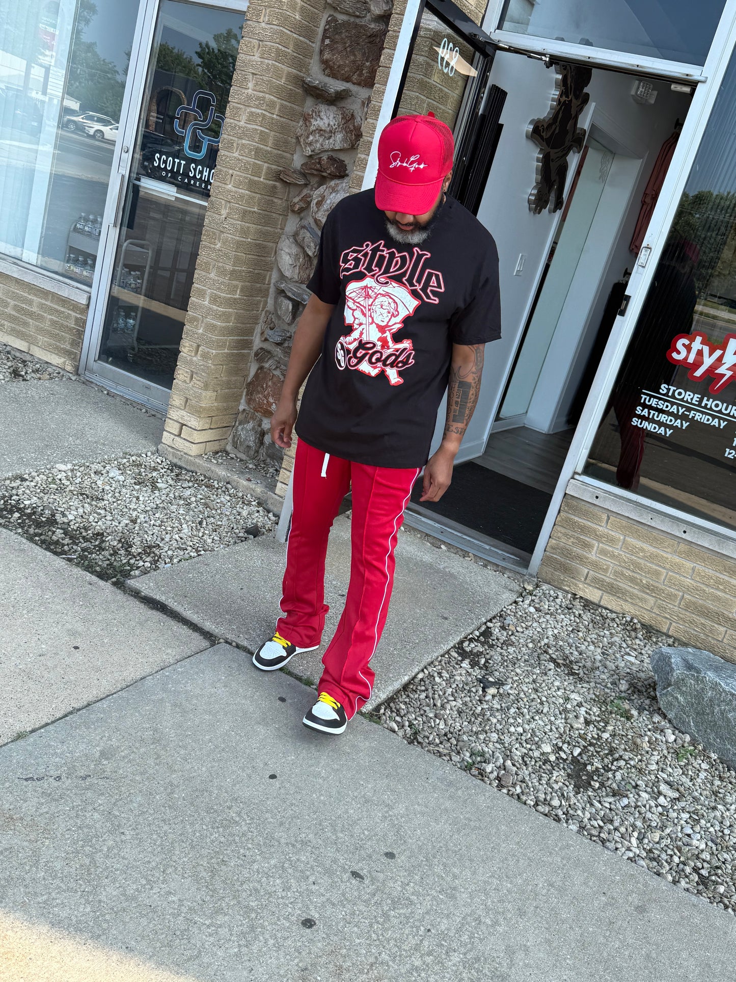 StyleGods Umbrella T Shirt -  Black\White\Red