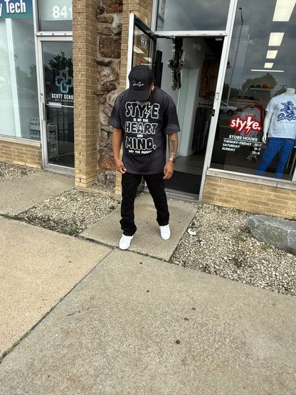 StyleGods Style Heart Mind T Shirt - Vintage Black