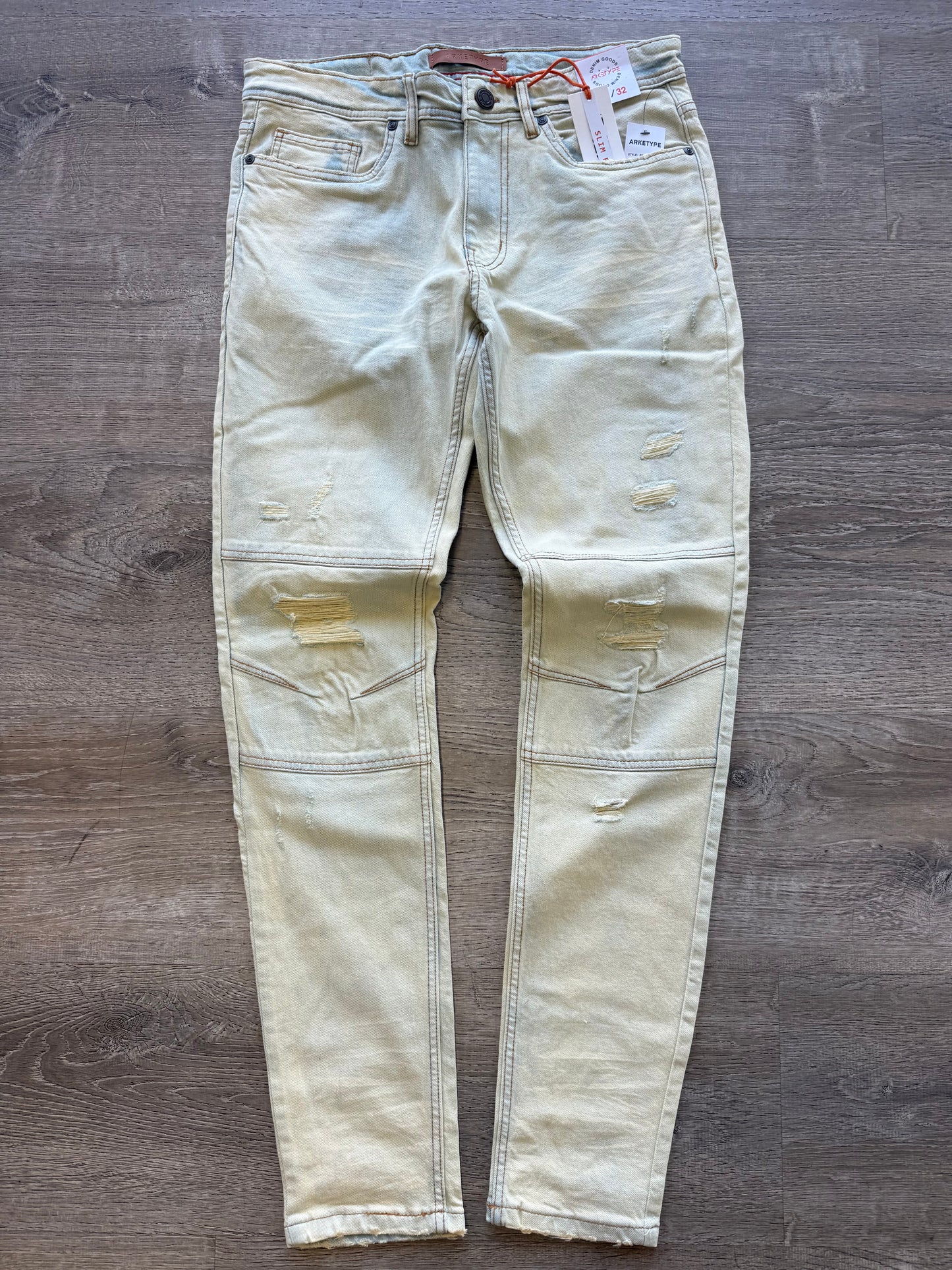 Arketype - Rip and Repair Denim P516 Vanilla