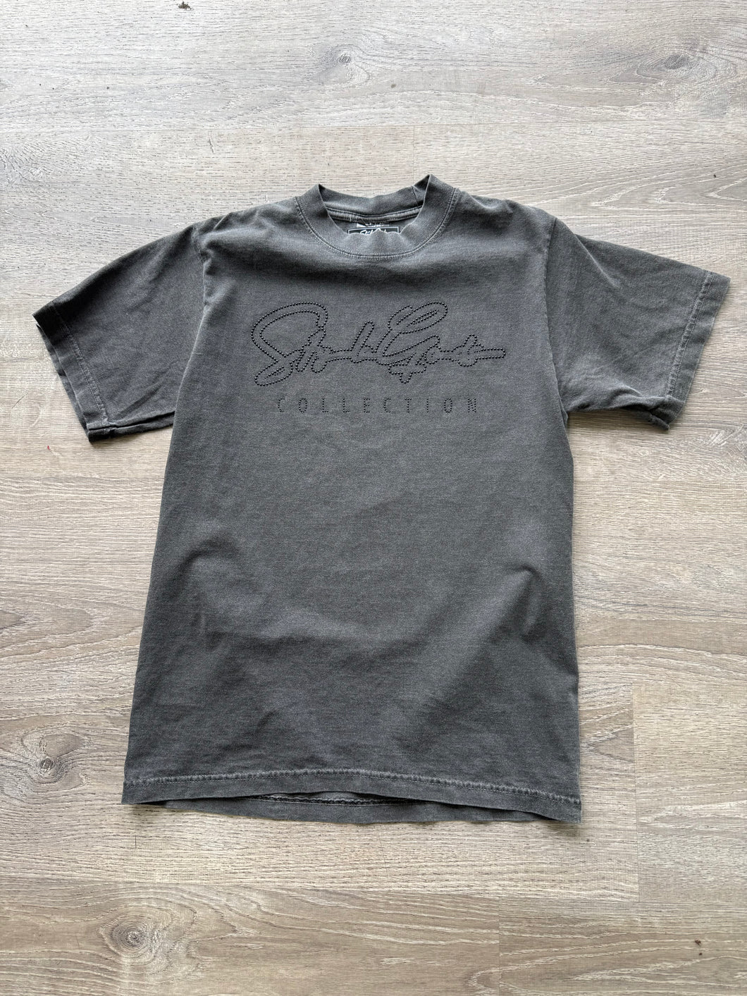 StyleGods Signature Script T Shirt-Vintage Black Nailhead