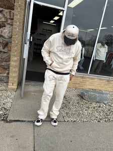 StyleGods Signature Script Stacked Pullover Jogging Suit - Cream/Black Nailhead