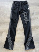 StyleGods Fleece Stacked 5 Joggers  White Nailhead Signature Script-Black\Grey