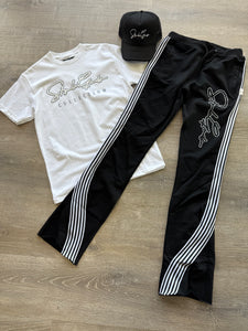 StyleGods Fleece Stacked 5 Joggers  White Nailhead Signature Script-Black\White