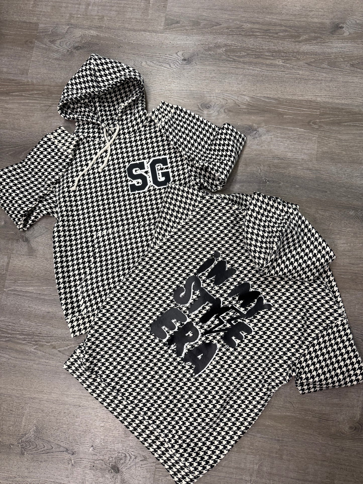 StyleGods Houndstooth Hoodie SweatShirt- White/Black