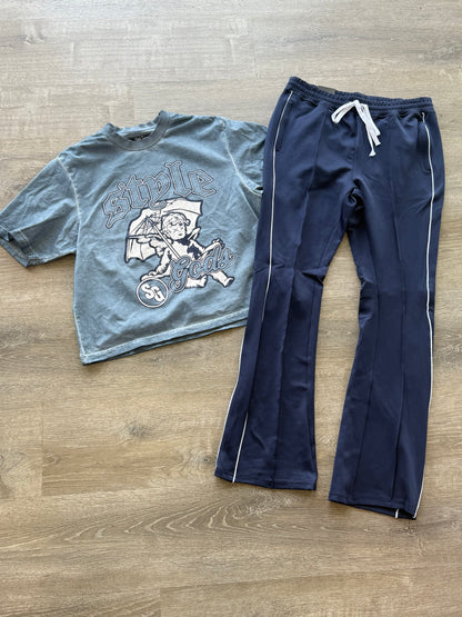 StyleGods Umbrella Oversized Crop T  - Vintage Blue\White