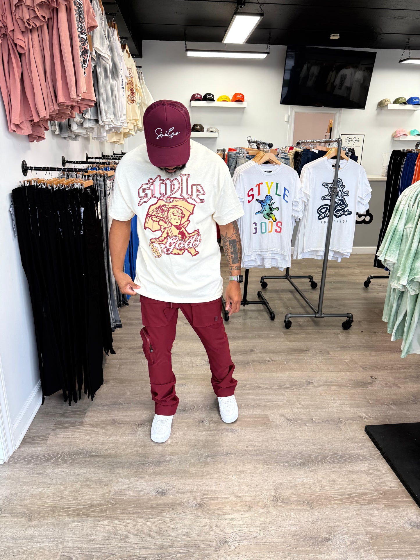 StyleGods Umbrella T Shirt -  Tan\Maroon